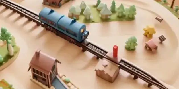 Wagonik wjeżdżający do tunelu